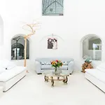 Tharroe Of Mykonos Boutique Hotell 5*