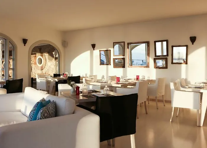 Tharroe Of Mykonos Boutique 5*