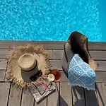 타로에 오브 미코노스 부티크 5* Mykonos Town