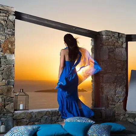 Tharroe Of Mykonos Boutique