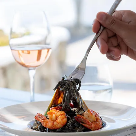 Tharroe Of Mykonos Boutique מלון 5*